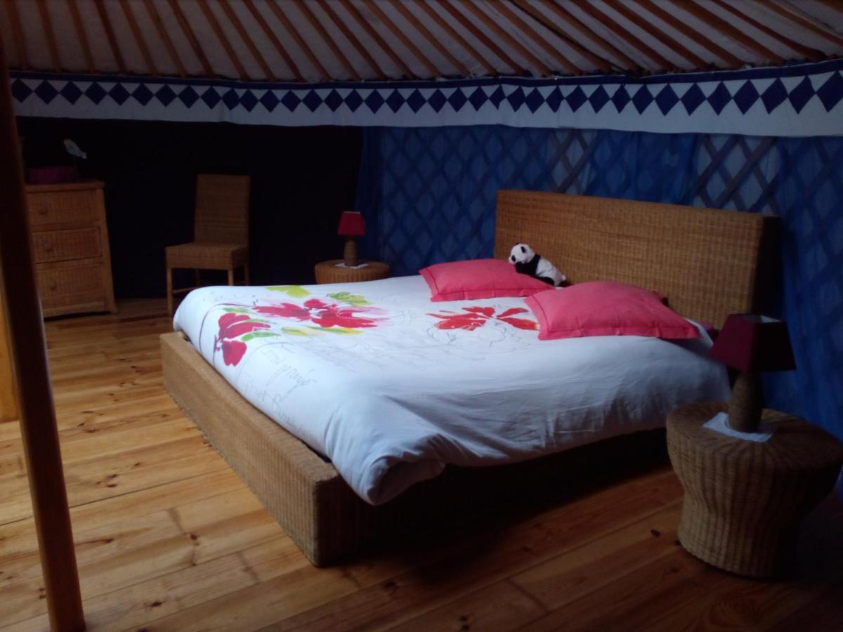 Le Pre Karvain Bed and Breakfast Couddes Esterno foto