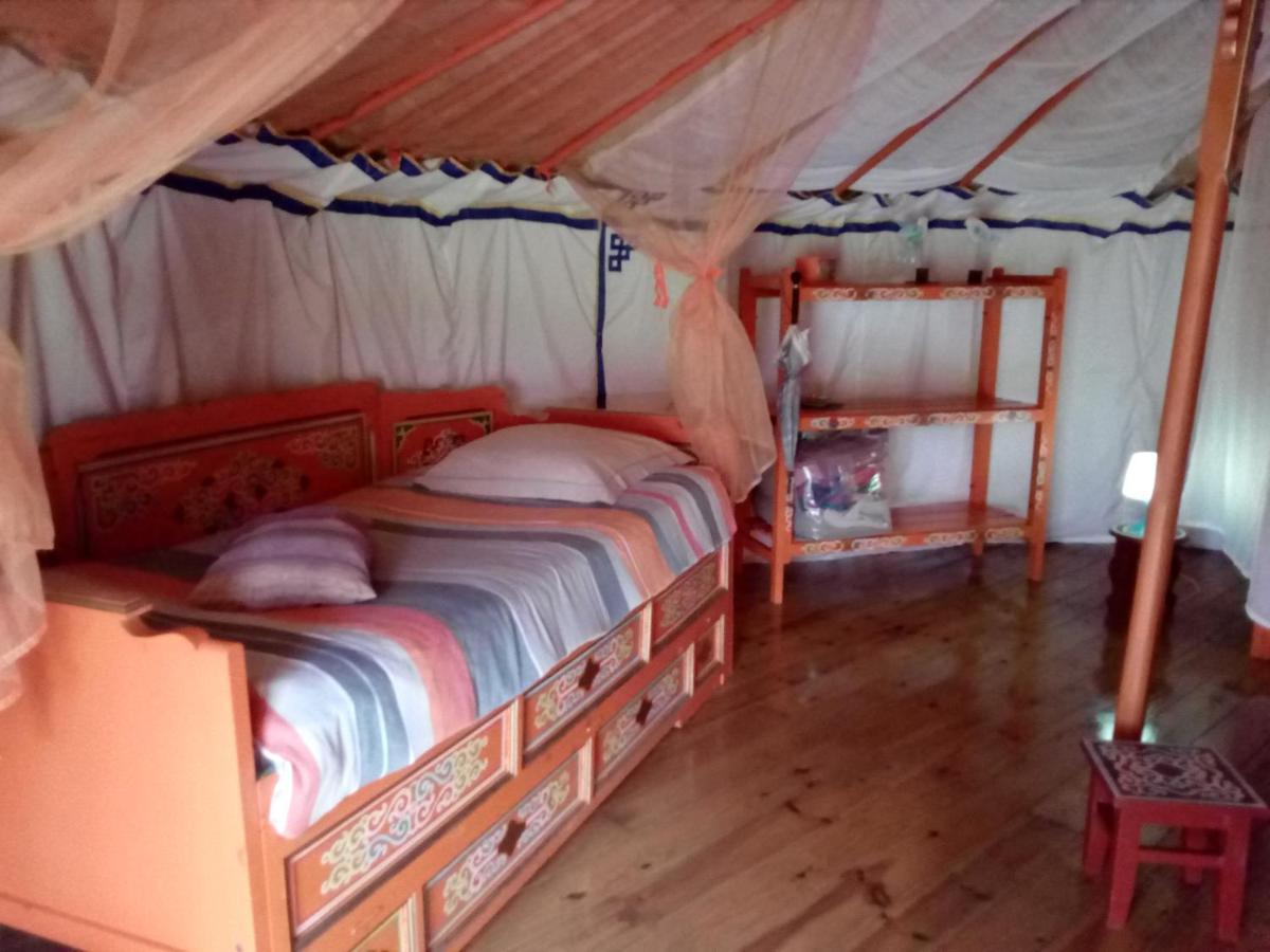 Le Pre Karvain Bed and Breakfast Couddes Esterno foto
