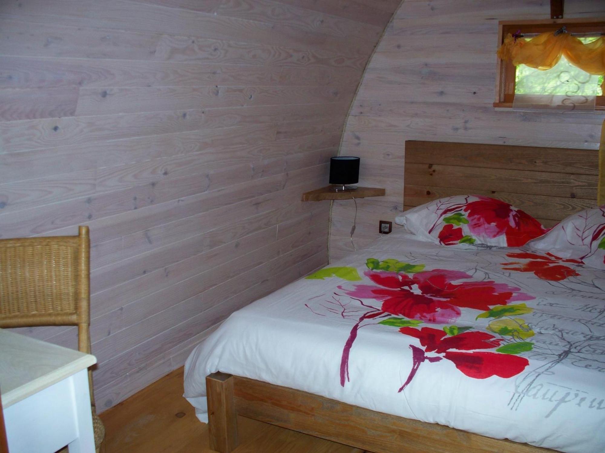 Le Pre Karvain Bed and Breakfast Couddes Camera foto