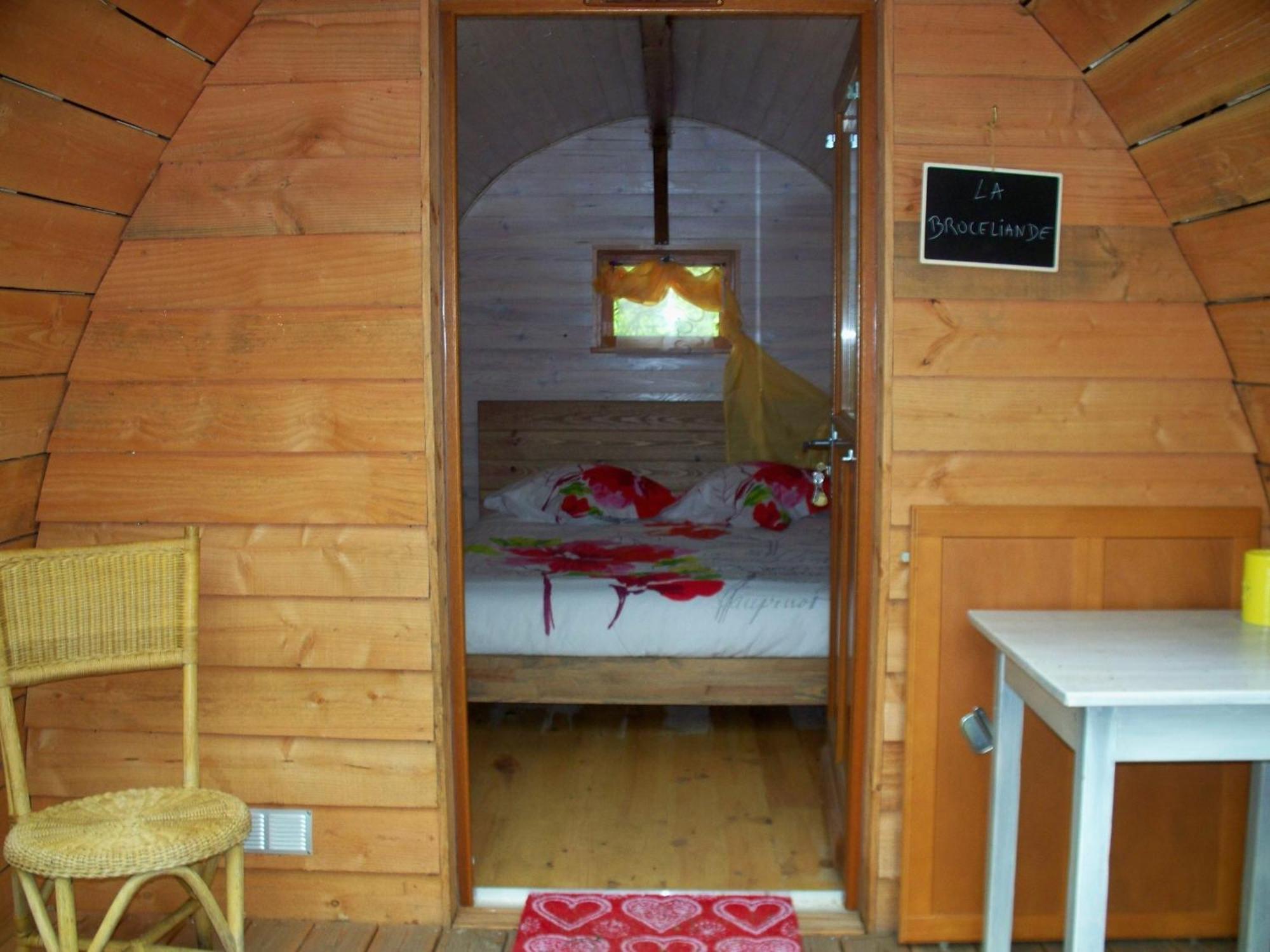 Le Pre Karvain Bed and Breakfast Couddes Camera foto