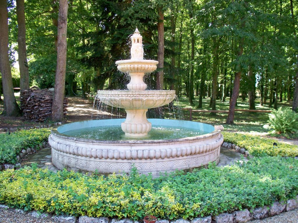 Le Pre Karvain Bed and Breakfast Couddes Esterno foto